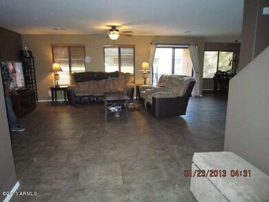 christmas_family room