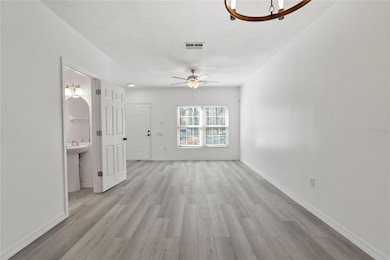 8646 Hunters Key Cir, Tampa, FL 33647 - photo 4