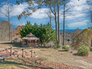 4 Chimney Crest Dr unit F, Asheville, NC 28806 - photo 4