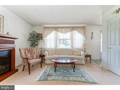 234 Gaunt Dr, Mickleton, NJ 08056 - photo 4