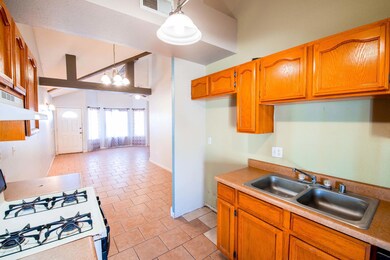 513 Bram Place, Horizon City, TX 79928 - photo 7