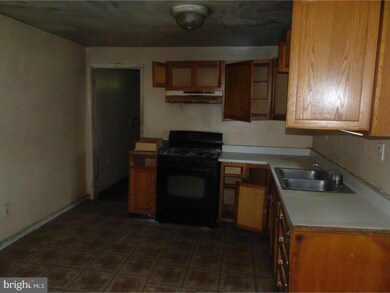 1402 S Broadway, Camden, NJ 08104 - photo 7