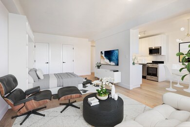 Schwab House unit 15HW, New York, NY 10023 - photo 3