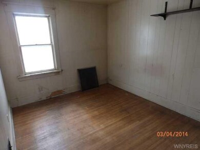 185 Crystal Ave, Buffalo, NY 14220 - photo 7