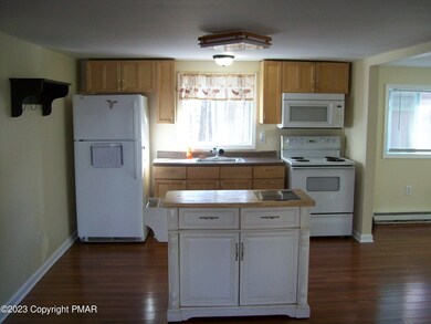 206 High Ridge Rd, Dingmans Ferry, PA 18328 - photo 6