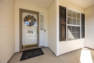 574 Caladium Ct, Kernersville, NC 27284 - photo 4