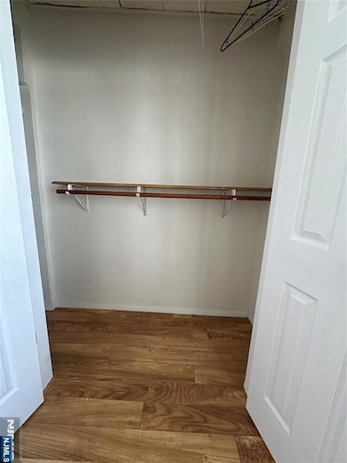 622-624 8th St unit 2L, Lyndhurst, NJ 07071 - photo 5