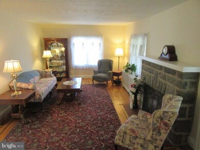 415 S Cedar Ln, Upper Darby, PA 19082 - photo 7