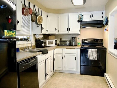 1077 Main St, Castleton, VT 05735 - photo 5