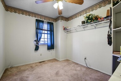 1 Nassau Dr, Maryville, IL 62062 - photo 7