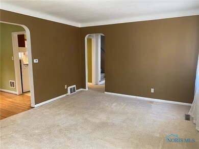 Spacious Living Room