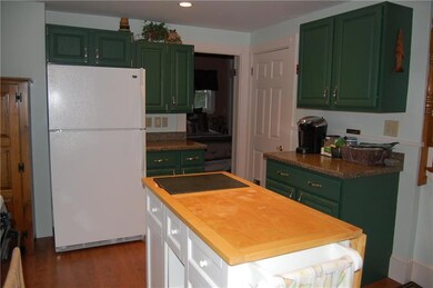 56 Spring St, Mechanic Falls, ME 04256 - photo 6