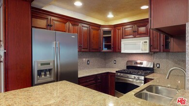 8600 Tuscany Ave unit 202, Playa Del Rey, CA 90293 - photo 2