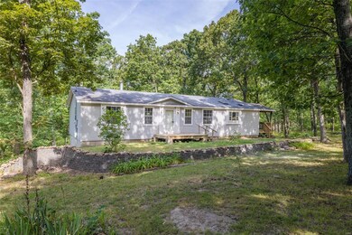 565 Windy Acres Dr, Robertsville, MO 63072 - photo 4