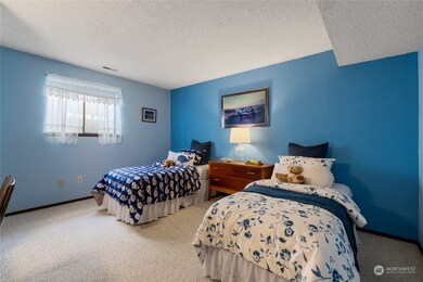 4301 Olympic Blvd W, University Place, WA 98466 - photo 6