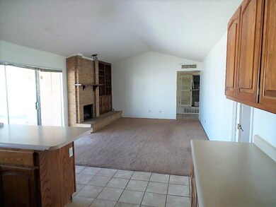 10841 Bella Vista Dr, El Paso, TX 79935 - photo 5