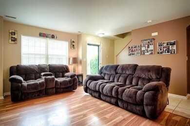 1819 Chestnut Ln, Crown Point, IN 46307 - photo 2