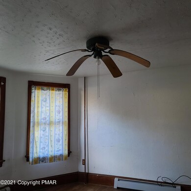 135 Firehouse Rd, Pocono Pines, PA 18350 - photo 7