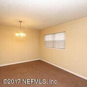 5103 Redstone Dr, Jacksonville, FL 32210 - photo 5