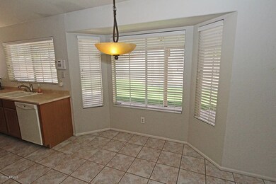 Bay Windows in Breakfast Area