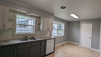 2001 Hansen Ave, Burley, ID 83318 - photo 4