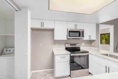 03 | Kitchen