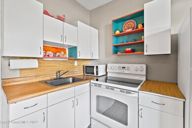 490 S Orlando Ave unit 28, Cocoa Beach, FL 32931 - photo 5