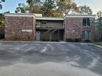 10485 Carrollbrook Cir unit 120, Tampa, FL 33618 - photo 2