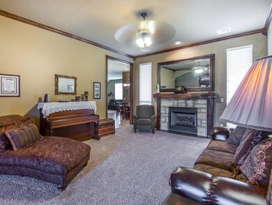 2801 SE 5th St, Moore, OK 73160 - photo 6