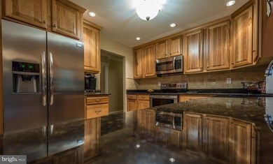 8495 Billingsley Rd, White Plains, MD 20695 - photo 4