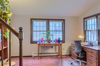 8 Huntingdon Ln, Nashua, NH 03062 - photo 5