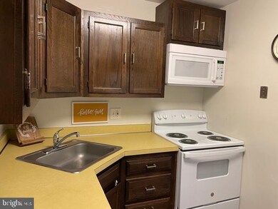 5 Robert Morris Bldg, Blackwood, NJ 08012 - photo 5