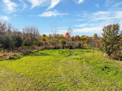 306 Algonquin Rd, South Barrington, IL 60010 - photo 3