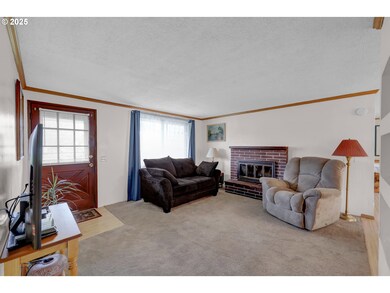 1113 Candlelight Dr, Eugene, OR 97402 - photo 7