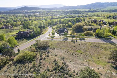 110 Bowles Dr