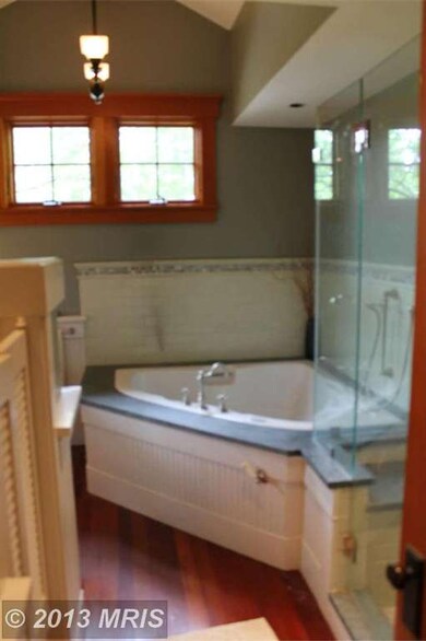 721 Bay Ridge Ave, Annapolis, MD 21403 - photo 5