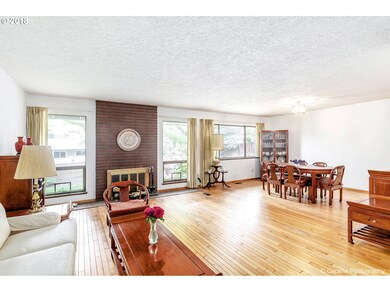 14175 SW Hargis Rd, Beaverton, OR 97008 - photo 2