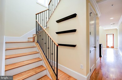 629 4th St NE unit 3, Washington, DC 20002 - photo 4