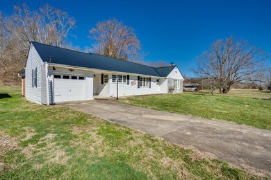 99 Horton Hwy, Fall Branch, TN 37656 - photo 2
