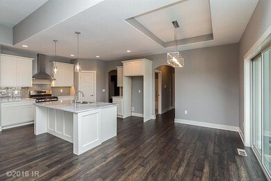 9531 Rushbrook Dr, Johnston, IA 50131 - photo 6