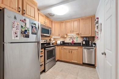 8 Riverside St unit G-2, Watertown, MA 02472 - photo 3