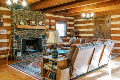 4269 Bright Star Ln, Asheboro, NC 27205 - photo 2