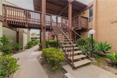 1000 W Macarthur Blvd unit 13, Santa Ana, CA 92707 - photo 2