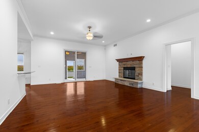 2203 Wickford Ln, Sycamore, IL 60178 - photo 3