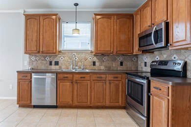 1200 Oakcrest Dr, Providence Village, TX 76227 - photo 4