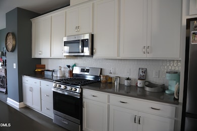 2011 Becca Ct, Apex, NC 27502 - photo 7