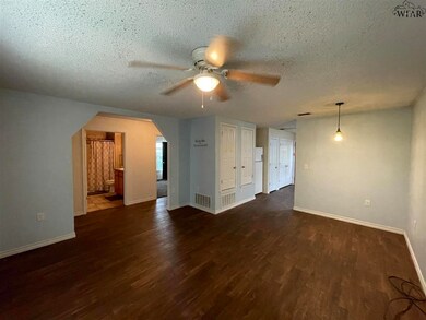 1517 32nd St, Wichita Falls, TX 76302 - photo 2