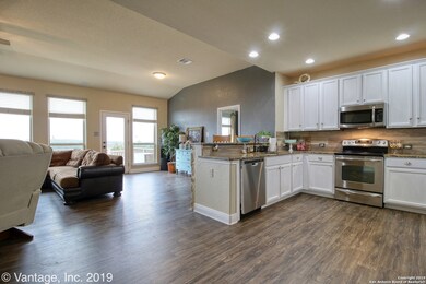 3727 Forsythia, San Antonio, TX 78261 - photo 6