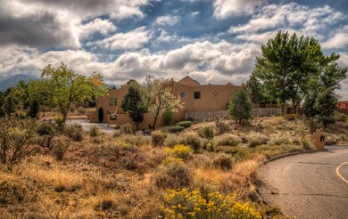 1185 Laurel Loop NE-2