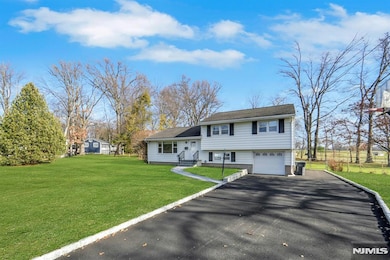 117 Brookview Terrace, Bergenfield, NJ 07621 - photo 2